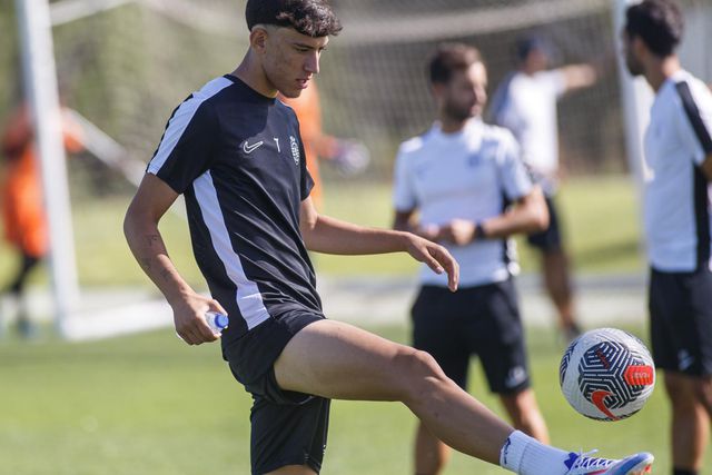 Sub-23 do Sporting empatam em amigável com o Fabril Barreiro