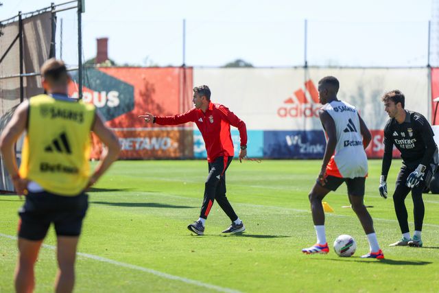 Que Benfica vai apresentar Bruno Lage?