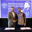 Oficial: Rúben Vezo ruma à Turquia por empréstimo do Olympiakos