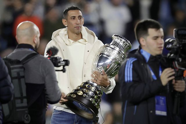 Messi dedica mensagem a Di María: «Mereces, por tudo o que fizeste e nos deste»