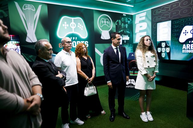 Família presente na inauguração da Arena Diogo Jota