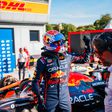 Max Verstappen a celebrar a 'pole position' em Monza