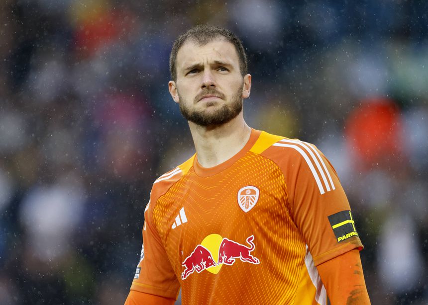 Lucas Perri, guarda-redes do Leeds