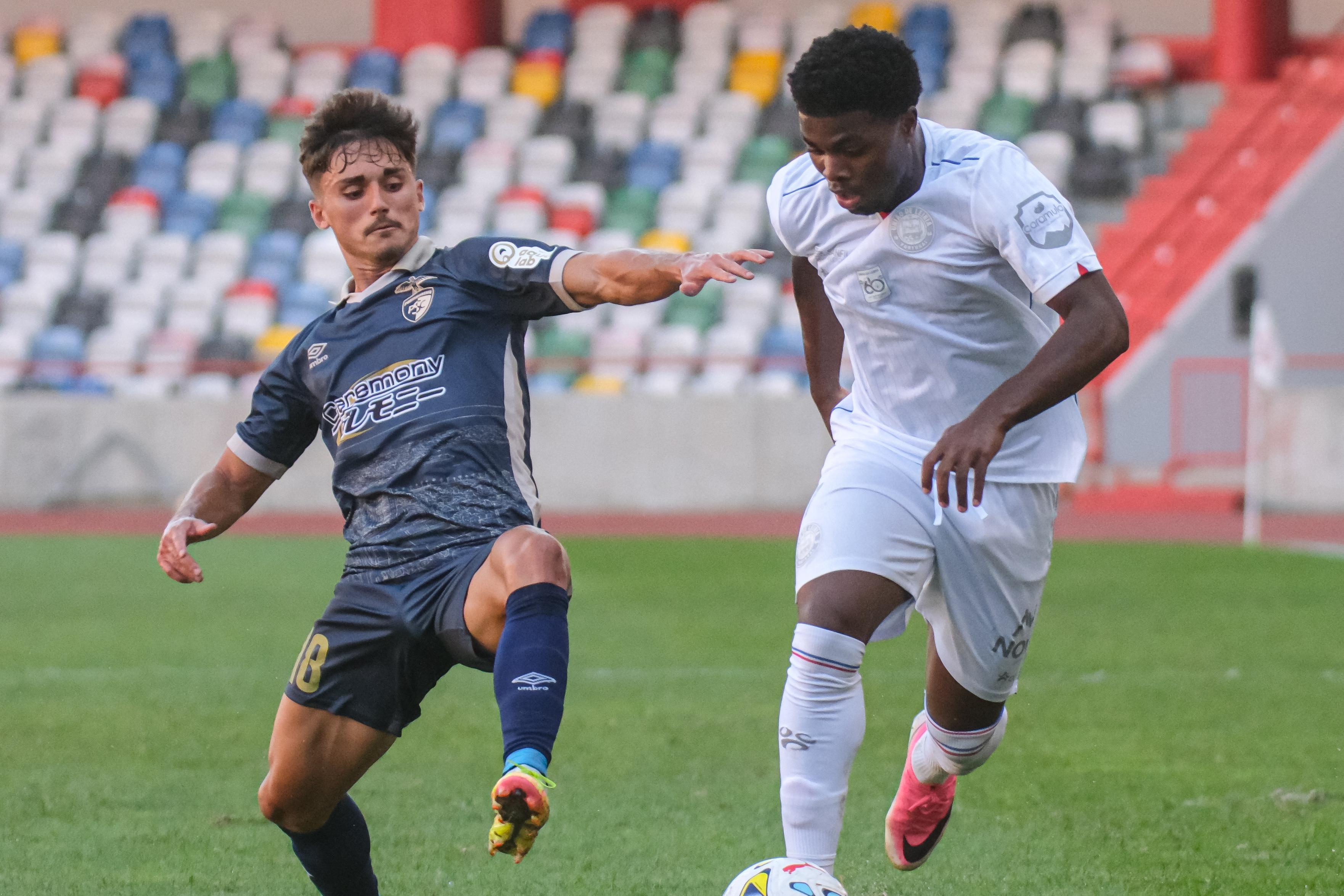 Nabil Ondó apontou o golo que selou o triunfo da UD Leiria diante do Portimonense, na 5.ª jornada da Liga 2 — Foto: UD Leiria