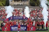 Águia sobrevoou o dragão e só pousou na quarta Supertaça - Foto: PAULO NOVAIS/LUSA