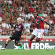 Adeptos do Marítimo estiveram em maioria no jogo com o Benfica. -Foto: HOMEM DE GOUVEIA/LUSA