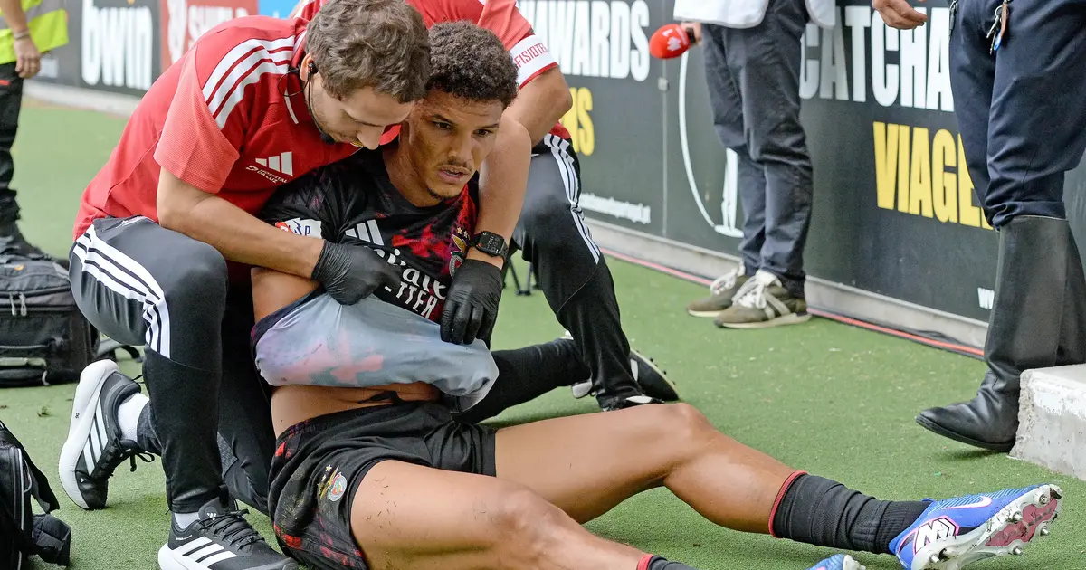 Alexander Bah, lateral-direito do Benfica (foto: Hélder Santos)
