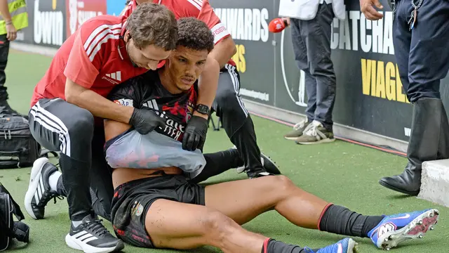 Alexander Bah sofreu um traumatismo no ombro direito frente ao Marítimo (foto: Hélder Santos)
