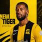 Wijnaldum assina contrato com o Al Ittihad válido por uma época, com outra de opção - Foto: Al Ittihad