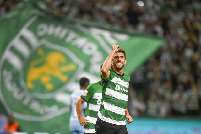 «Paulinho está a ser injustiçado», diz Álvaro Magalhães