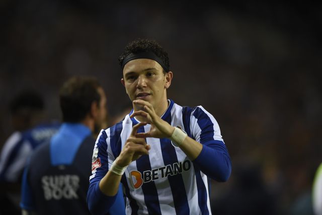 VÍDEO: Pepê volta a colocar o FC Porto na frente