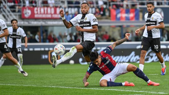 Atenção Benfica: Bolonha empata contra 10 do Parma, Nuno Tavares assiste para a Lazio