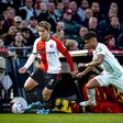 Atenção Benfica: Feyenoord de sotaque asiático vence Twente em Roterdão