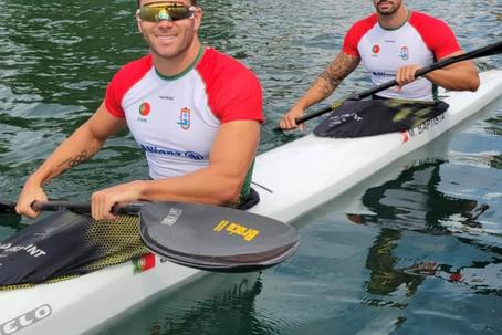 Os canoistas João Ribeiro e Messias Bastista nos Mundiais de Itália de canoagem 2025. FPC