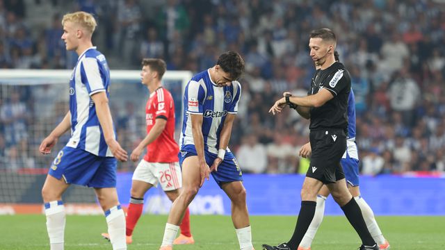 Miguel Nogueira foi o árbitro do FC Porto-Benfica - Foto: Catarina Morais/KAPTA+
