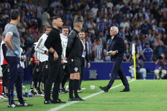 Farioli tinha apenas 14 anos  e já Mourinho era campeão