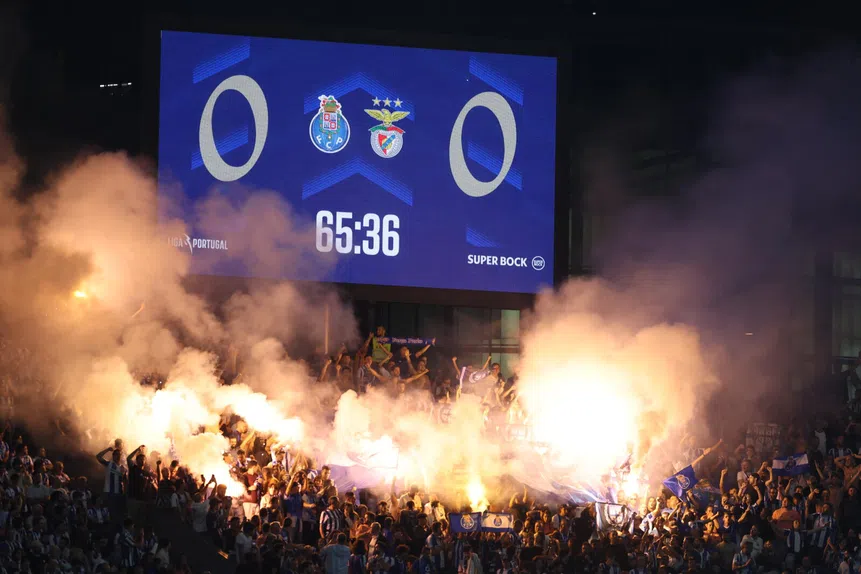 Clássico indigesto! Mourinho vs Farioli: NADA