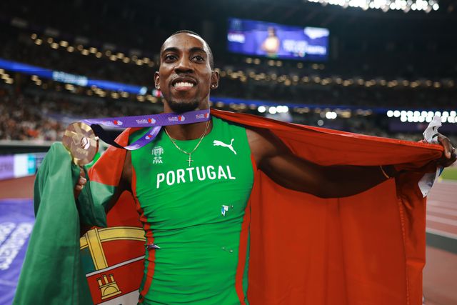 O atleta português Pedro Pablo Pichardo campeão do Mundo do Triplo salto nos Mundiais de atletismo de Tóquio2025. Foto FPA/Sportmedia