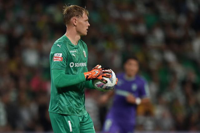 Dono da baliza dos arsenalistas sonha com a estreia pela principal seleção do seu país - Foto: Miguel Nunes