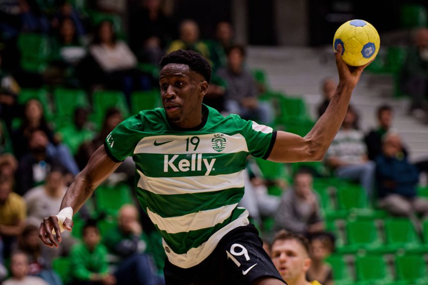 Sporting vai encerrar a jornada amanhã, na Póvoa de Varzim. Foto FAP