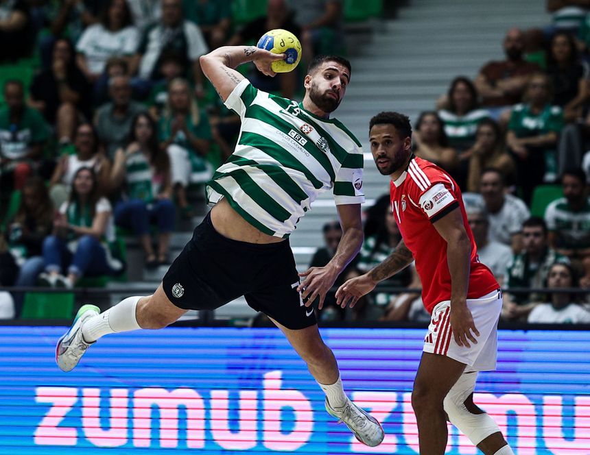 Lance do dérbi para o Campeonato Nacional 2025-26. Foto Sporting