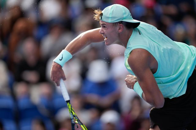 Holger Rune: «Querem que um jogador morra em campo?»