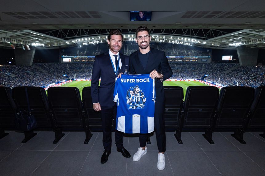 André Villas-Boas e Rúben Neves no Dragão - Foto: FC Porto