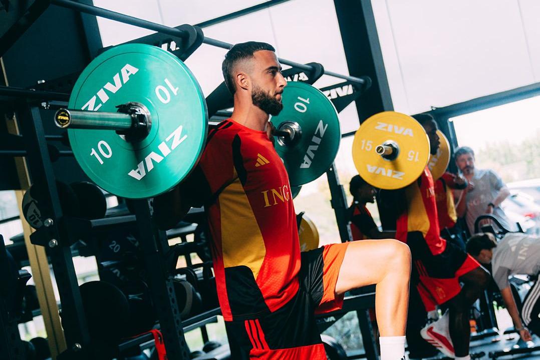 Zeno Debast não foi utilizado nos últimos quatro jogos da seleção  belga - Foto: X/Federação da Bélgica