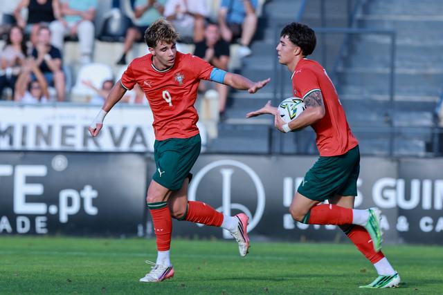 Afonso Ferreirinha brilhou nos sub-18 lusos com um 'hat trick' - Foto: FPF