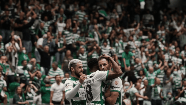 Sporting arrisca cinco jogos à porta fechada devido às declarações