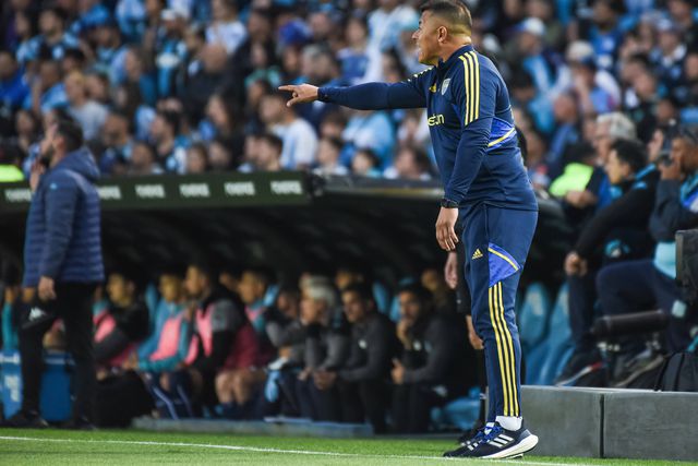 Oficial: Almirón deixa Boca Juniors após derrota na Libertadores