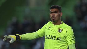 Luiz Júnior a caminho do Villarreal? «Na convocatória vão três guarda-redes...»