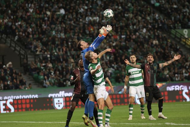 Destaques do E. Amadora: António Filipe… a muralha de aço