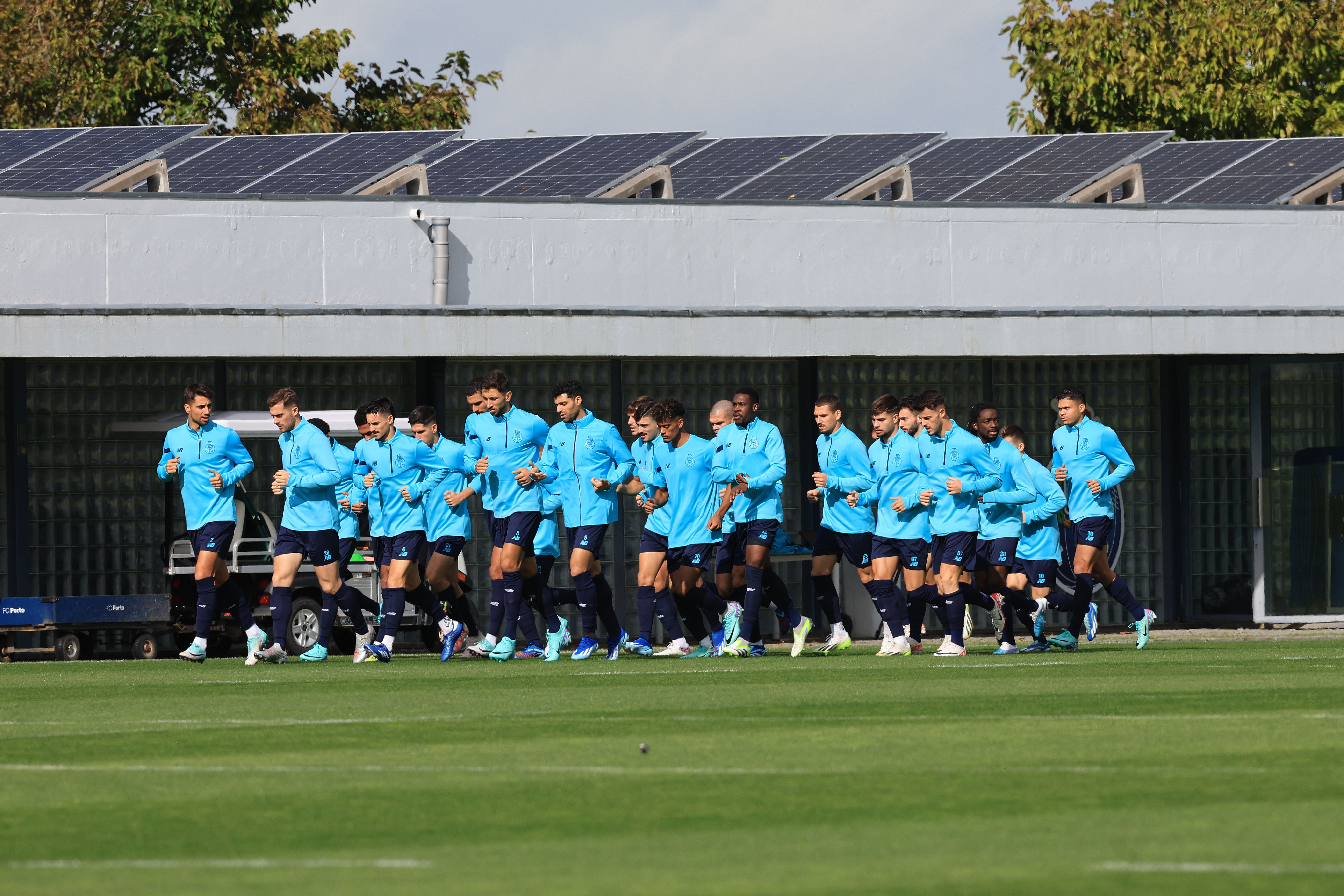 Jogadores do FC Porto consideram justa a passagem aos 'oitavos' da