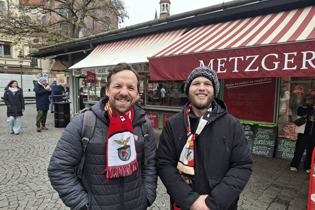 Benfica: adeptos começam a encher o centro de Munique