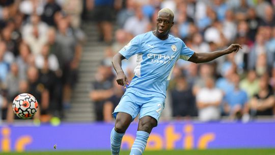 Mendy ganha processo milionário contra o Manchester City