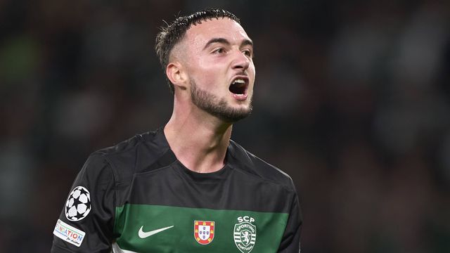 «Debast jogava na posição 10 até aos sub-19»