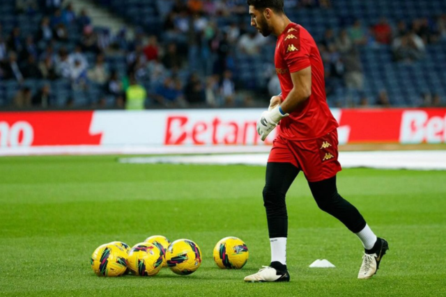 Estoril: Diogo Dias em definitivo nos A, Vitorovic na baliza dos sub-23