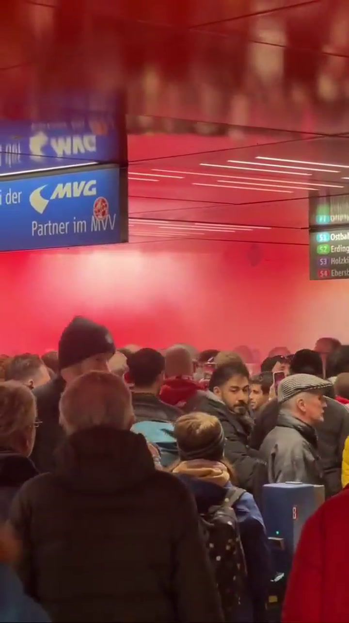 VÍDEO: estação de metro evacuada em Munique por causa de adeptos do Benfica