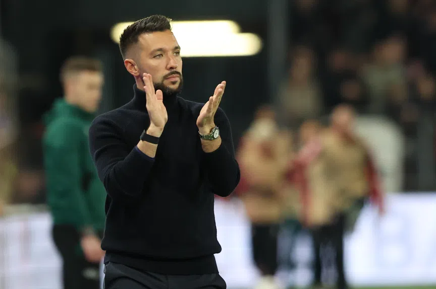 Farioli perde a bússola nos Países Baixos!