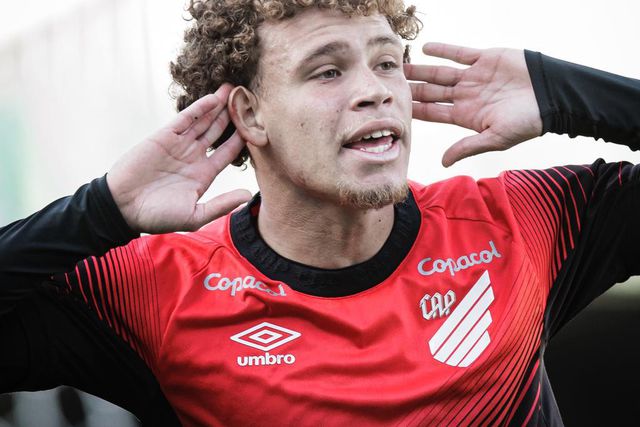 Rhichey Filho tem-se destacado ao serviço do Ath. Paranaense - Foto: Instagram/Rhichey Filho