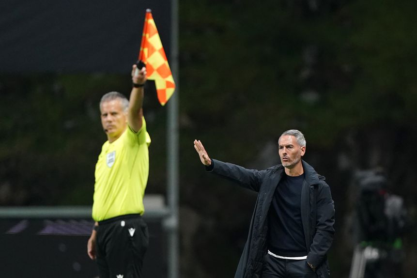 Carlos Vicens, treinador do SC Braga, lamentou os erros cometidos. Foto: Hugo Delgado/LUSA