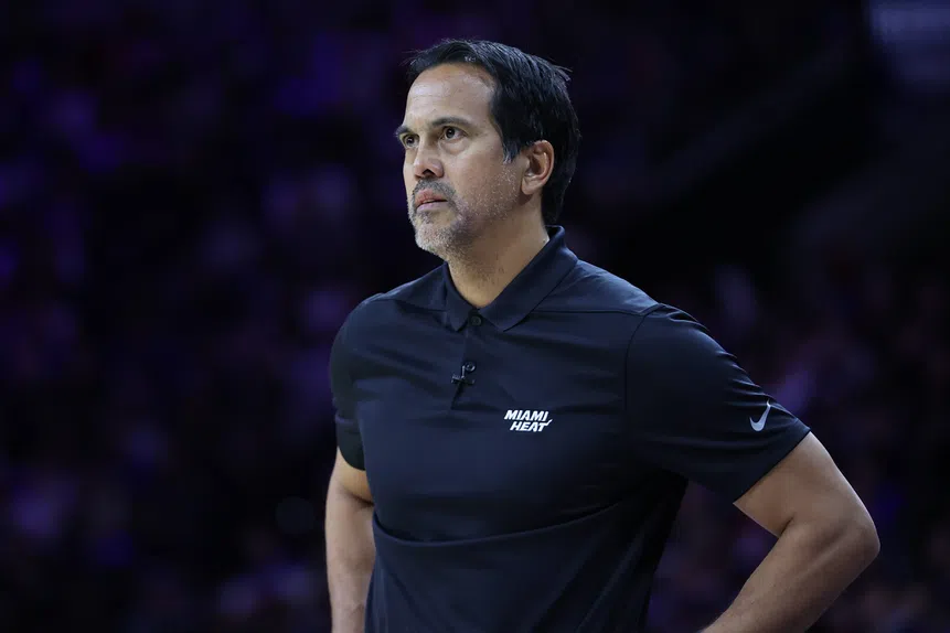 Inferno em Miami! Casa de técnico arde