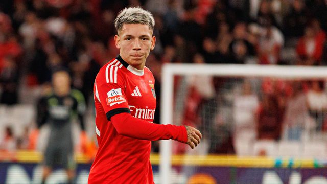 Gianluca Prestianni, extremo do Benfica - Foto Imago