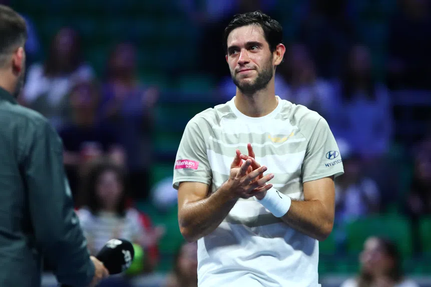 Djokovic esmaga Borges! Atenas em CHOQUE