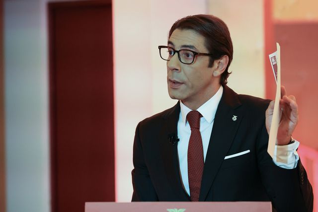 Rui Costa 'ataca' Noronha com... Meité