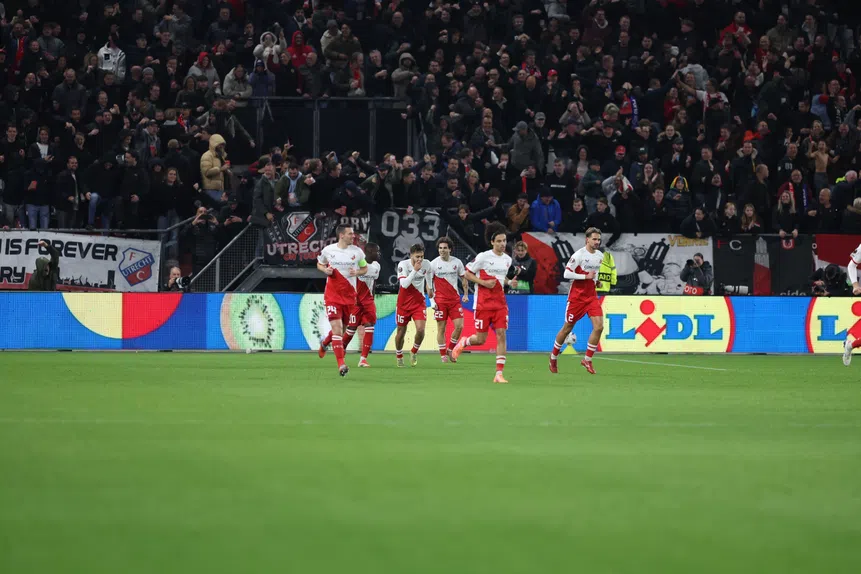 Utrecht: Grego endiabrado no reino da laranja!