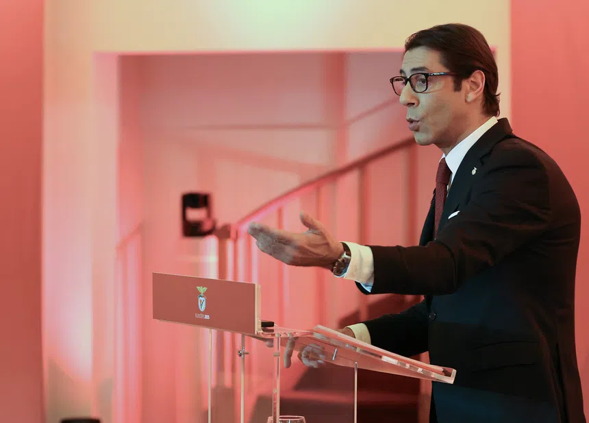 Benfica: Guerra aberta! Vieira no ringue?