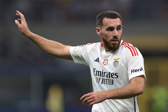 Benfica: Kokçu chega-se à frente