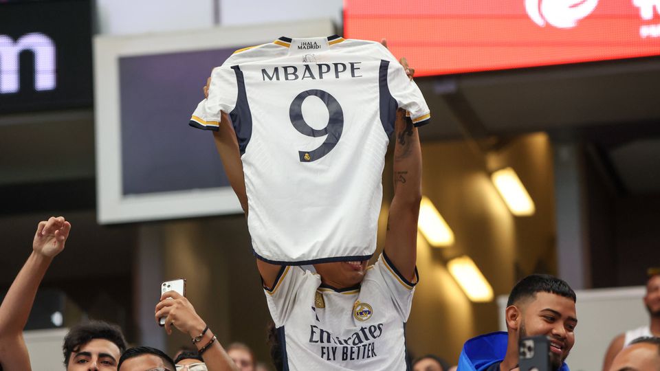 Real Madrid vai avançar por Mbappé a 1 de janeiro... mas tem alternativa